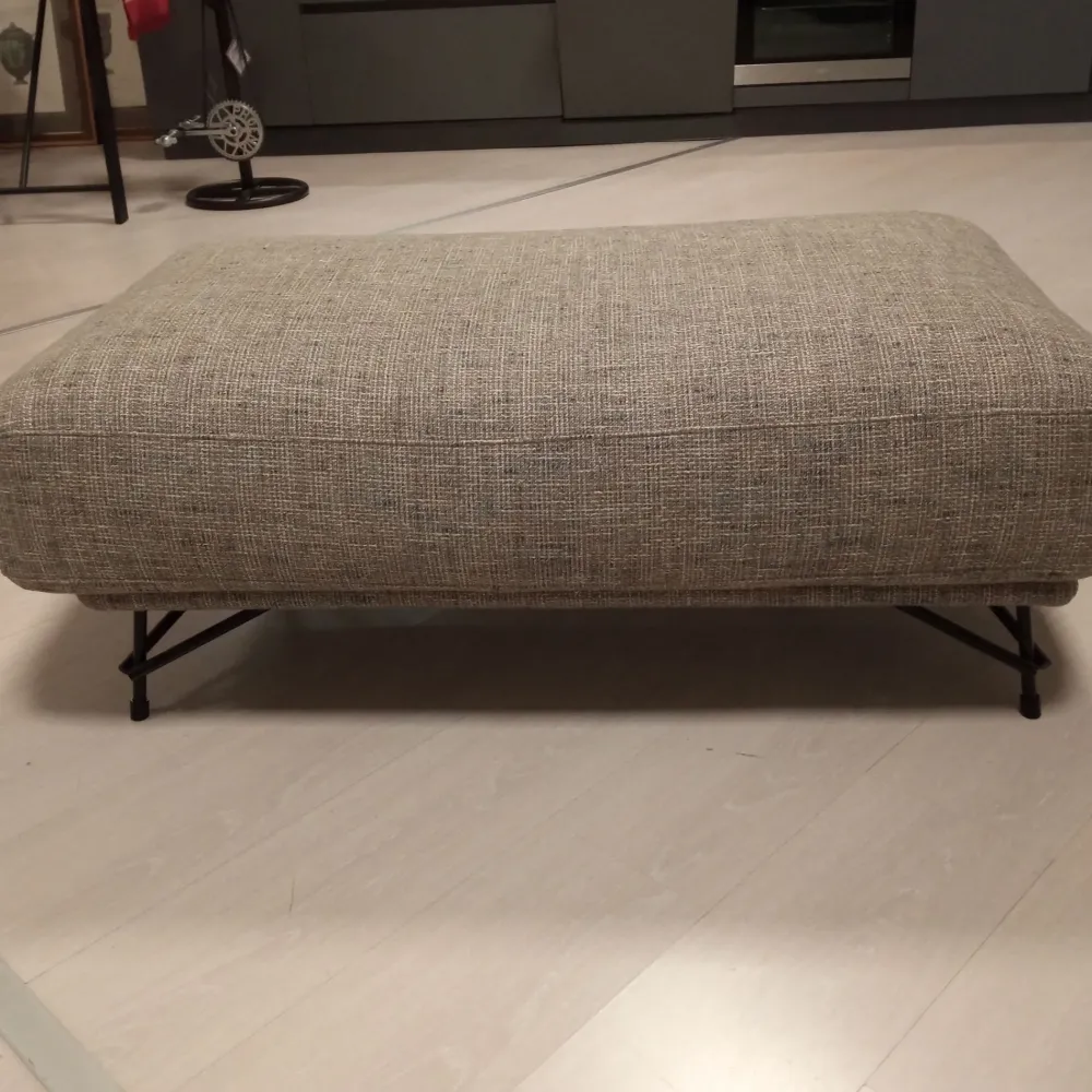 Ditre Italia Pouf modello Lennox a prezzi convenienti- Pouf