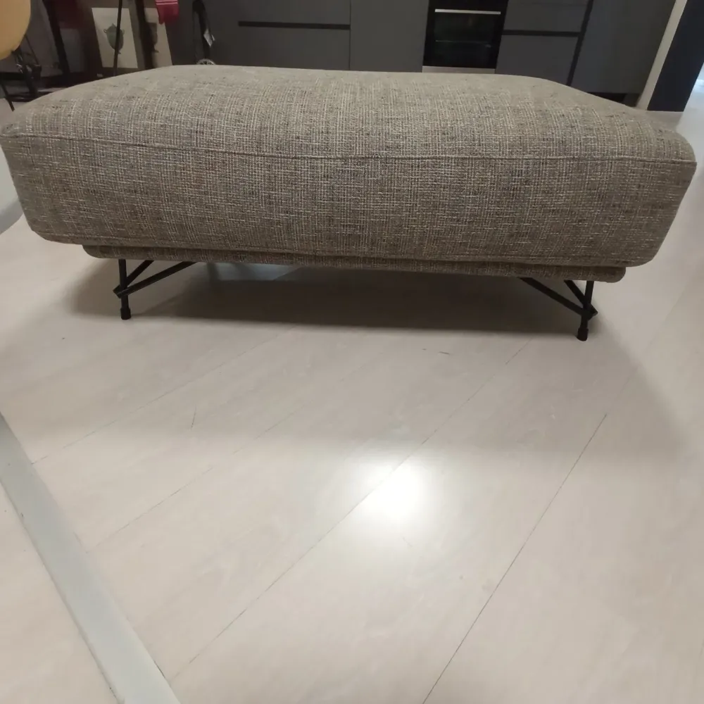 Ditre Italia Pouf modello Lennox a prezzi convenienti- Pouf