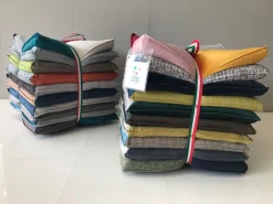 Pouf modello U' strozz design a PREZZI OUTLET^Calia New