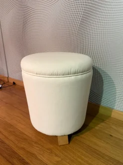 Pouf moderno modello Pouf a prezzo Outlet Pouf