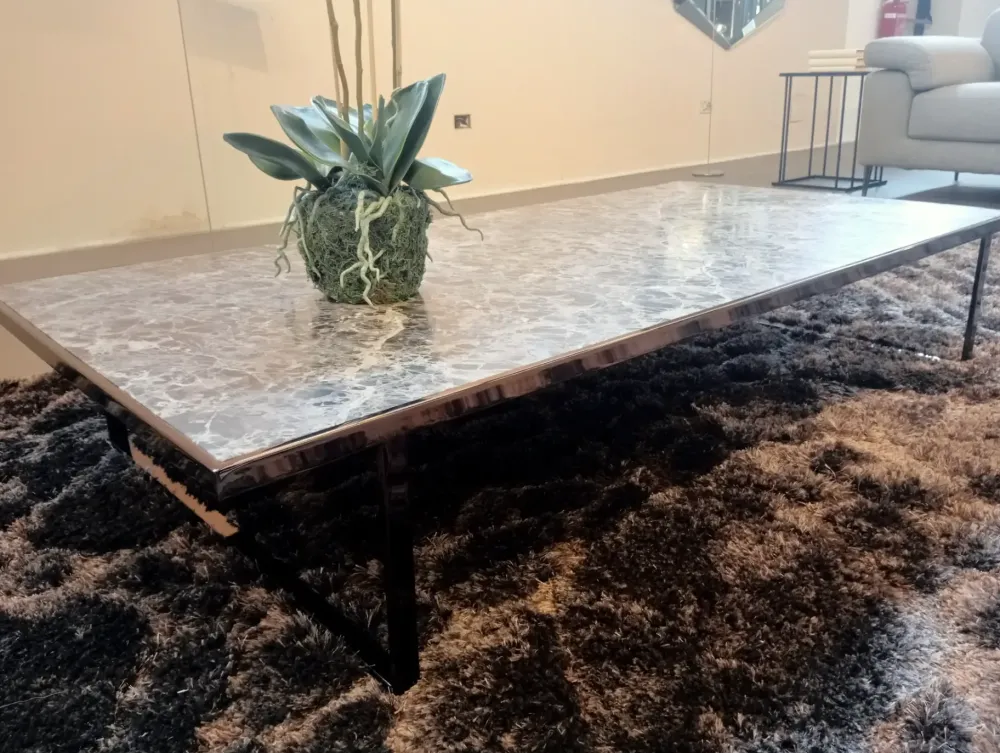 Prezzi ribassati per il tavolino design Icaro di^Pianca