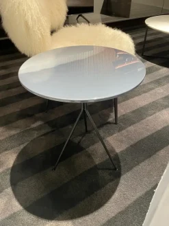 Outlet Prezzi ribassati per il tavolino design Liquid di Tavolini