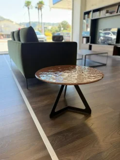 Prezzi ribassati per il tavolino moderno Lakes di^Fiam Online