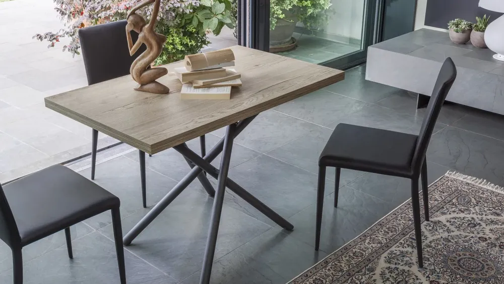 Altacom Prezzi ribassati per il tavolino moderno Lotus di- Tavolini