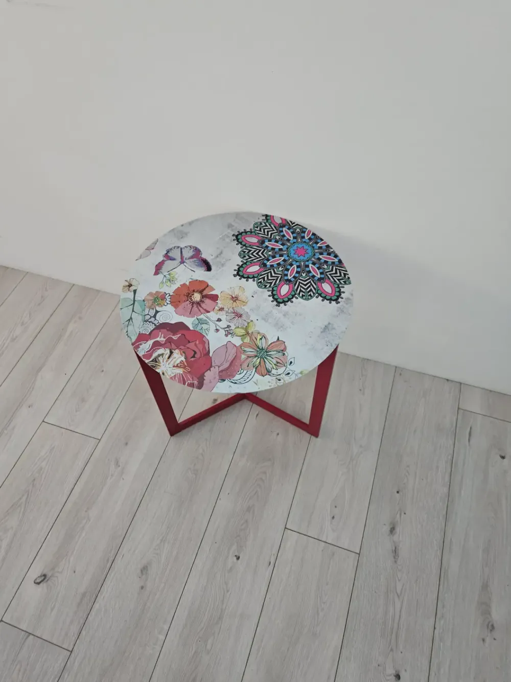 Sale Prezzi ribassati per il tavolino moderno Tavolino modello joy decor di Tavolini