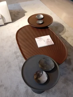 Prezzi ribassati per il tavolino moderno Tavolino louisa ltv3 di^Molteni & C New