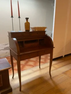 Clearance Prezzi ribassati per il tavolino classico Scrittoio legno  di Tavolini