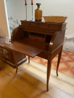 Clearance Prezzi ribassati per il tavolino classico Scrittoio legno  di Tavolini
