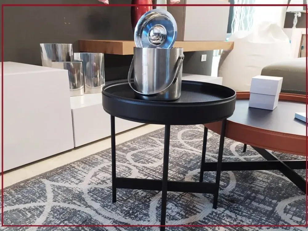 Prezzi ribassati per il tavolino design Arena di^Calligaris Sale