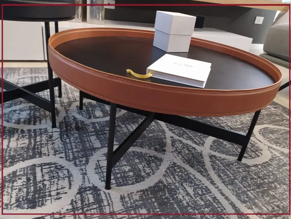 Prezzi ribassati per il tavolino design Arena di^Calligaris Sale