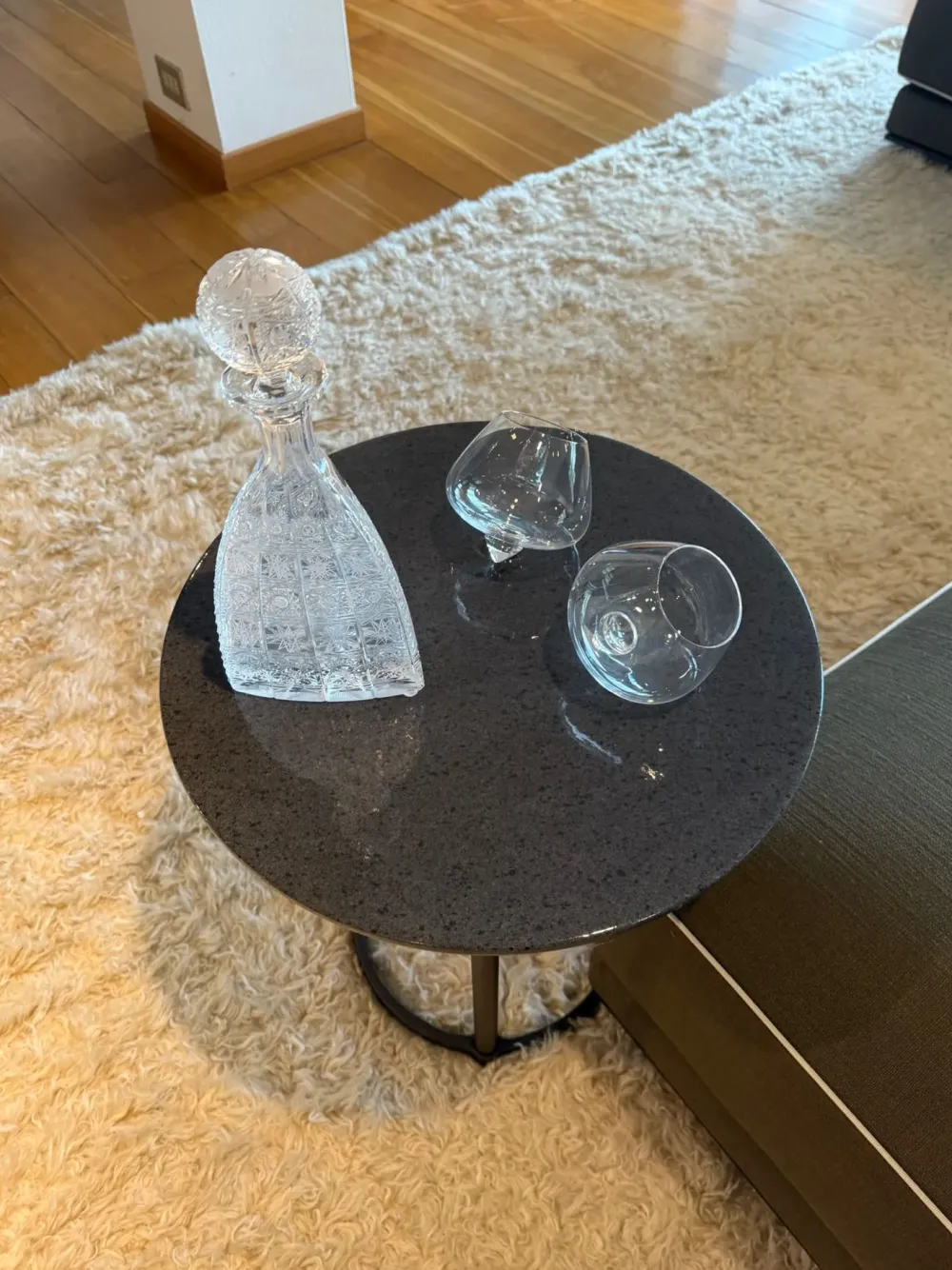 Molteni & C Prezzi ribassati per il tavolino design Regent di- Tavolini