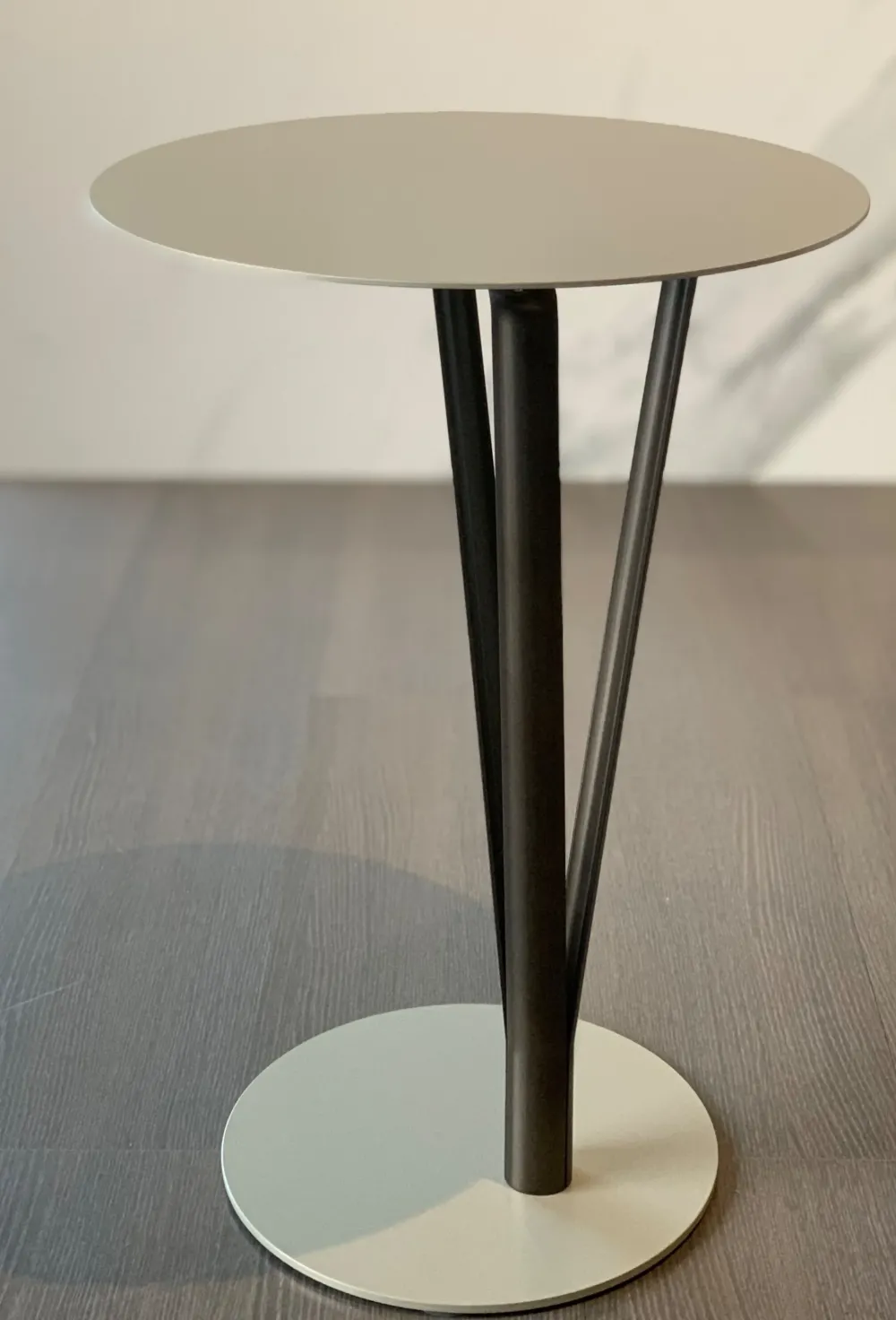 Bonaldo Prezzi ribassati per il tavolino design Kadou high di- Tavolini