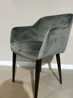 Outlet Progettista interni: Sedia Cecilia , braccioli, prezzo Outlet. Sedie