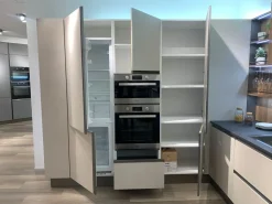 Veneta Cucine Richiedi il prezzo: cucina altri colori moderna Start time presa di in offerta- Cucine Ad Angolo|Cucine Moderne