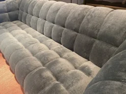 Discount Richiedi il prezzo riservato del divano Lineare Liberty nella fotografia Divani