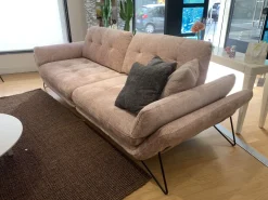 Richiedi il prezzo riservato del Divano Yvonne in foto^Collezione esclusiva Hot