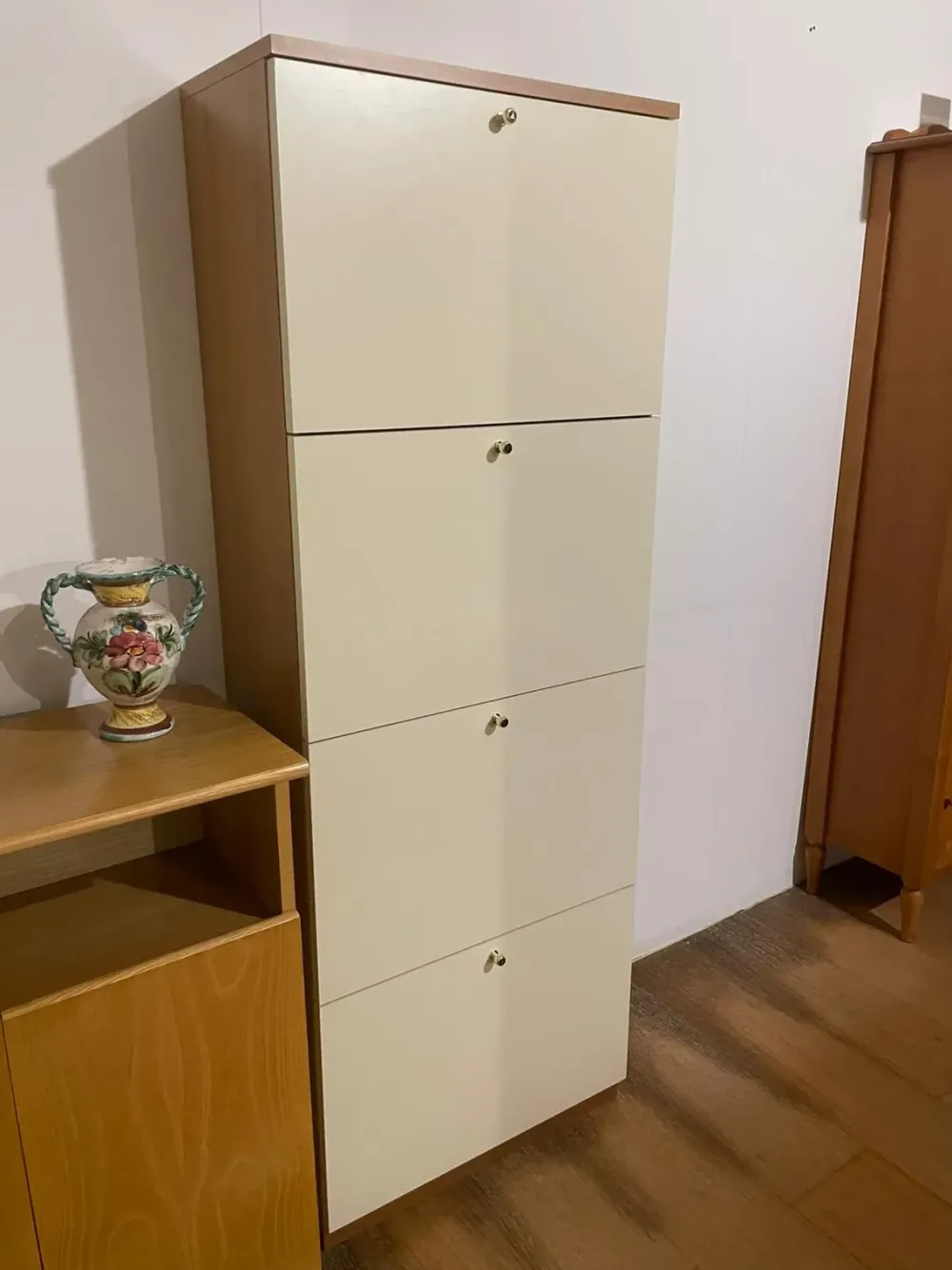 Scarpiera modello Elite di in melaminico a prezzo Outlet Scarpiere