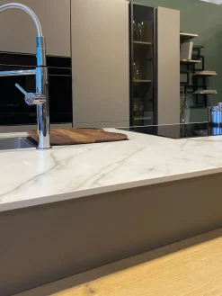 Outlet Scontata del 60%! Cucina ad isola in laccato opaco. Affrettati! Cucine Ad Isola|Cucine Moderne