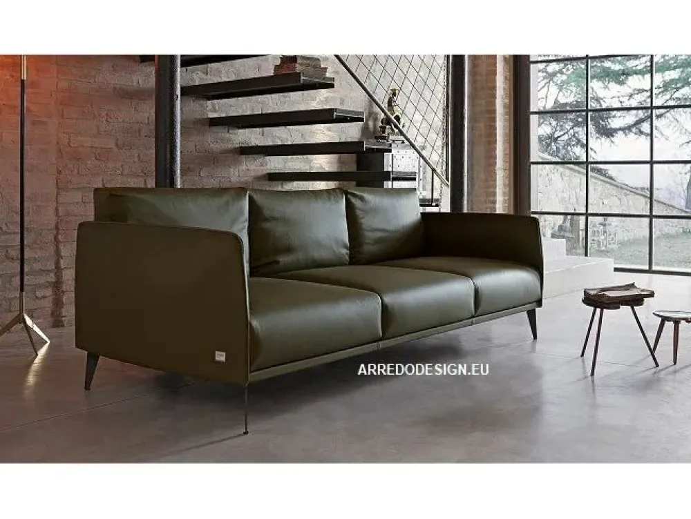 Sconti su ! Venite al nostro showroom per scoprire la nostra selezione di divani Stuart a prezzi imbattibili!^Doimo Salotti Discount