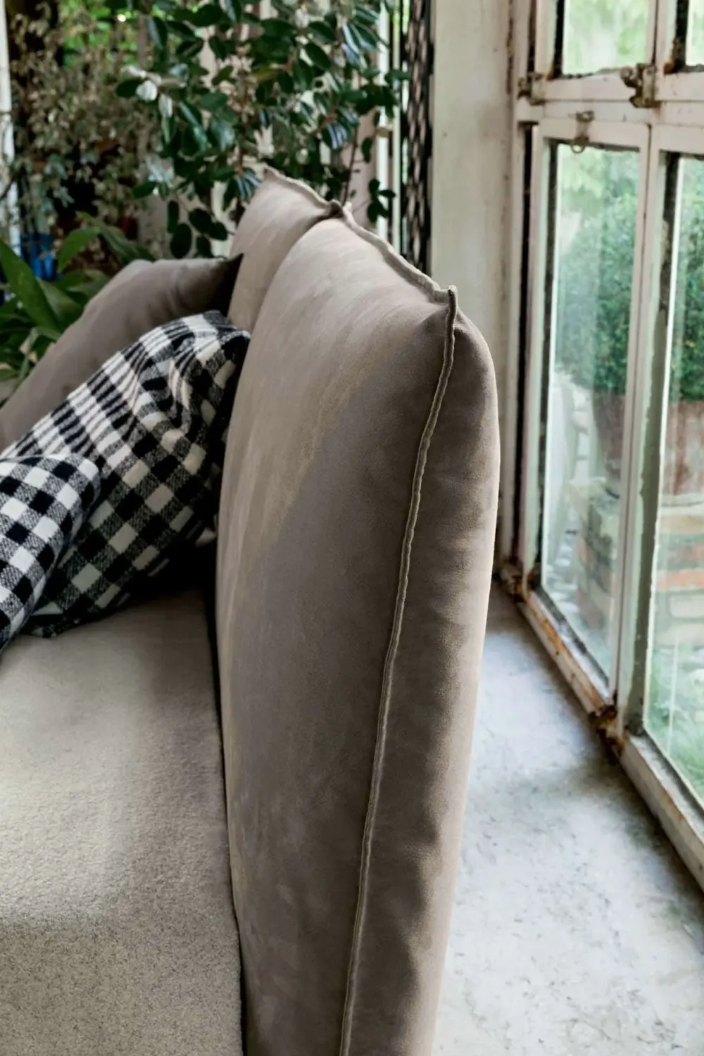 Veneran Scopri il Letto Gaber scontato a prezzi outlet!- Letti