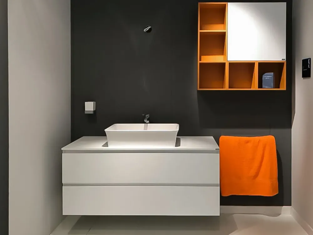 Clearance Scopri il mobile bagno Rivo di Scavolini a prezzi outlet! Mobili Bagno Sospeso