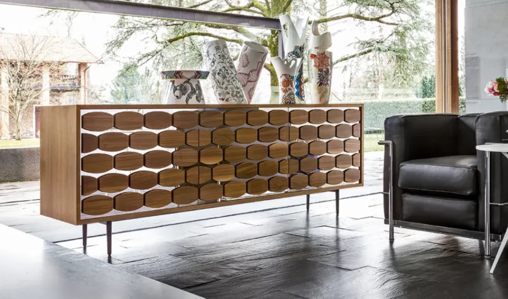 Scopri il mobile soggiorno modello Honey di a prezzo Outlet! Una scelta di stile per l'architetto moderno.^Tonin Casa New