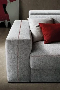 Scopri il prezzo di questo Divani letto con penisola Astor di^Le Comfort Sale