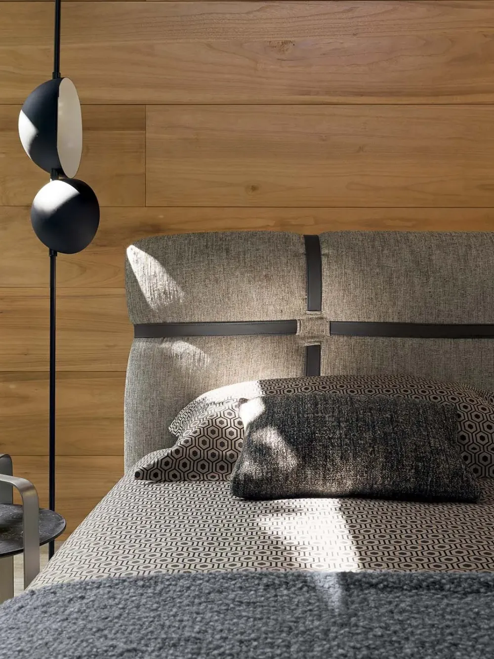 Scopri il prezzo di questo letto New bond di^Flou Online