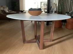 Scopri il prezzo riservato del tavolo Bolero^Poltrona Frau Clearance