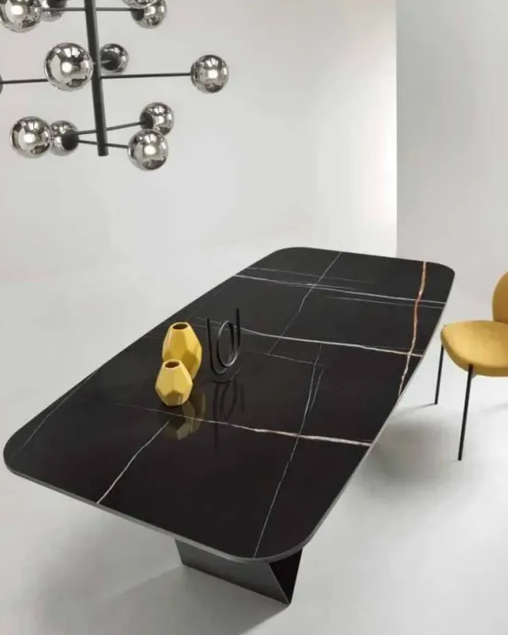 Outlet Scopri il Tavolo Karl Ceramicato! -40% in Esclusiva Outlet. Tavoli