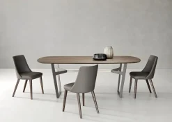 Scopri il tavolo ovale Obi scontato del 20%! Un'occasione imperdibile!^Sangiacomo