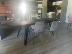 Scopri il Tavolo Scott di con uno sconto del 58%! Tavoli