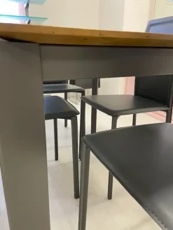 FGF Mobili Scopri il Tavolo Sharp in OFFERTA OUTLET con -41%! Acquista ora!- Tavoli