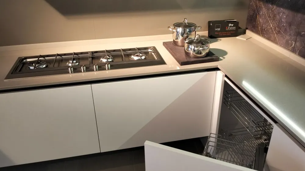 Arrital Scopri la cucina in laccato opaco a -50%! Outlet prezzi.- Cucine Con Penisola|Cucine Moderne