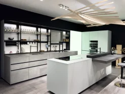 Scopri la cucina Artematica vitrum di in OFFERTA OUTLET^Valcucine