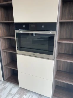 Scopri la cucina Atelier moderna in altri colori con penisola Aster scontata del 60%!^Aster cucine Best