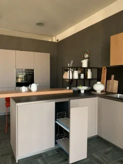 Composit Scopri la cucina moderna ad angolo Linea ! Stile e praticità per la tua casa.- Cucine Ad Angolo|Cucine Moderne