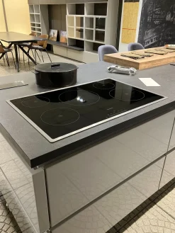 Nobilia Scopri la CUCINA ad isola Grigio Seta SCONTATA del 59% sull'eCommerce!- Cucine Ad Isola|Cucine Design