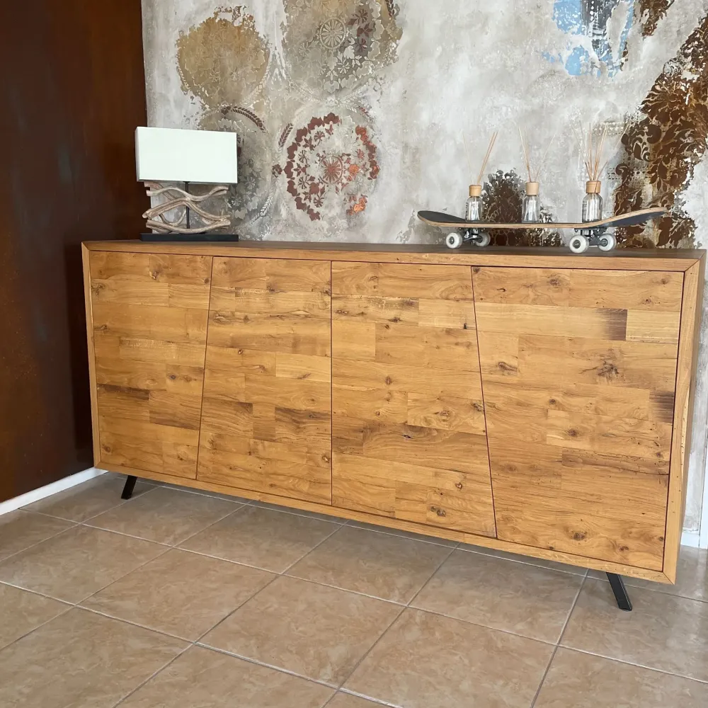 Scopri la Madia Prura di in stile moderno scontata -62%!^Artigianale Outlet