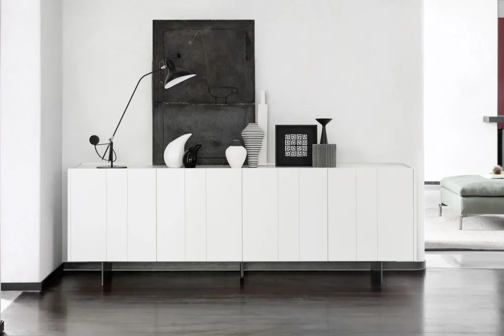 New Scopri la Madia Stripe di : stile moderno, prezzo Outlet! Madie