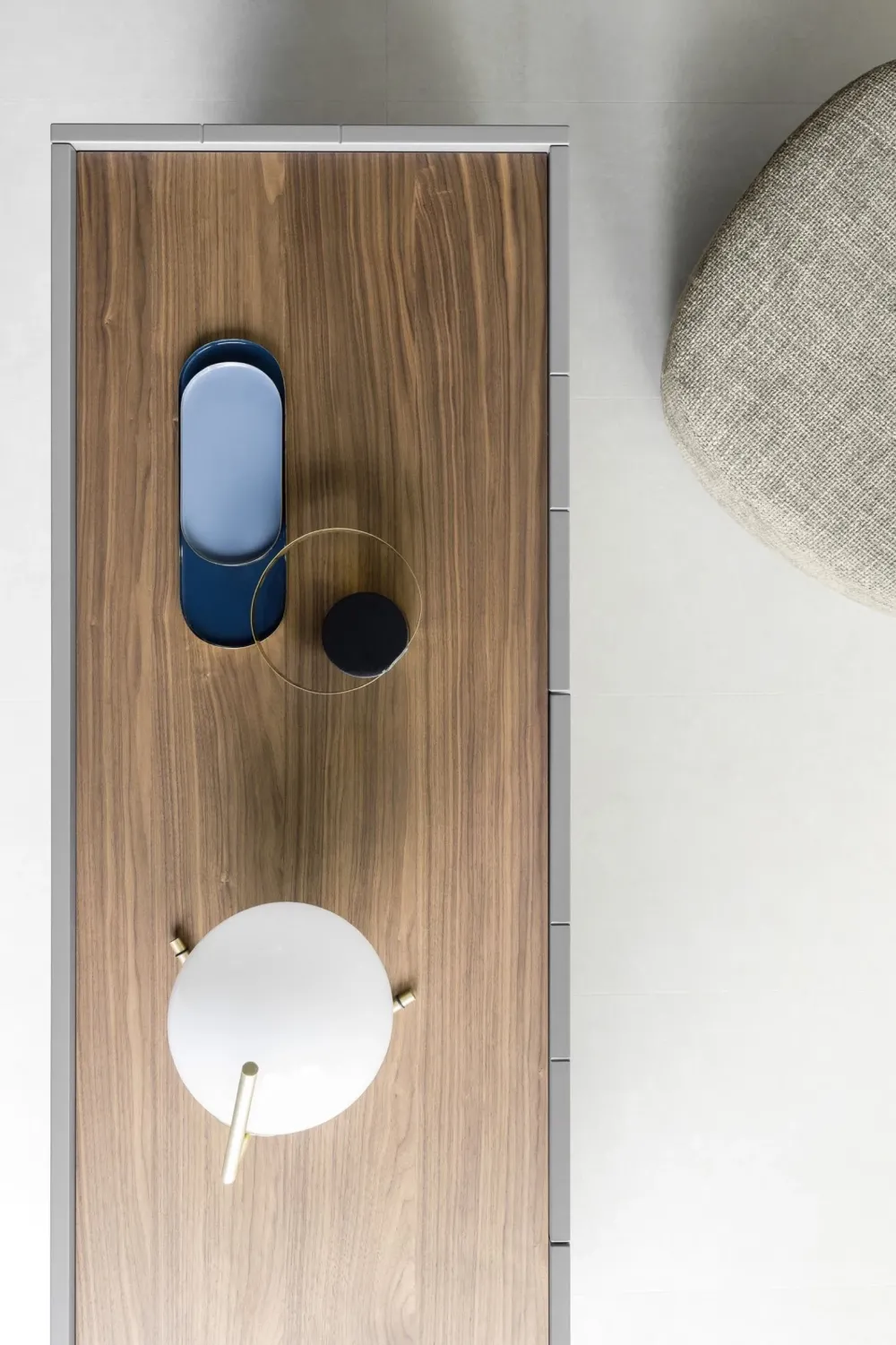 New Scopri la Madia Stripe di : stile moderno, prezzo Outlet! Madie