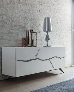 Discount Scopri la Madia Tai di , progettata da un esperto di interni. Prezzo scontato! Madie