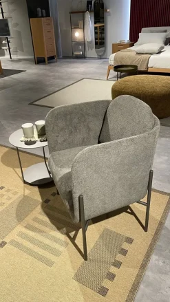 Sale Scopri la Poltroncina Haiku di a prezzo scontato! Poltrone