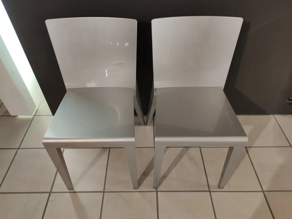 Scopri la sedia Alfa con prezzo scontato: senza braccioli, comoda e di stile!^Molteni & C New