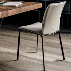 Online Scopri la sedia Rita di a prezzo scontato! Sedie