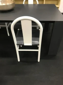 Best Scopri la sedia Thalia di in OFFERTA OUTLET con -50%! Un must per ogni progettista interni! Sedie