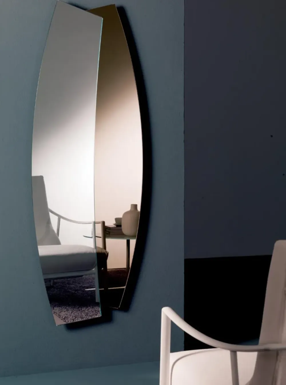 Hot Scopri la Specchiera Double di in offerta! Specchiere