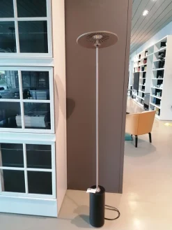 Discount Scopri Lampada Luà di , in OFFERTA OUTLET! Un'occasione imperdibile! Lampade Da Terra