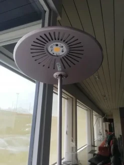 Discount Scopri Lampada Luà di , in OFFERTA OUTLET! Un'occasione imperdibile! Lampade Da Terra