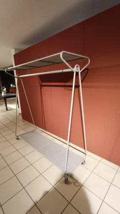 New Scopri l'Appendiabiti al prezzo scontato! Un design unico per arredare la tua casa. Appendiabiti